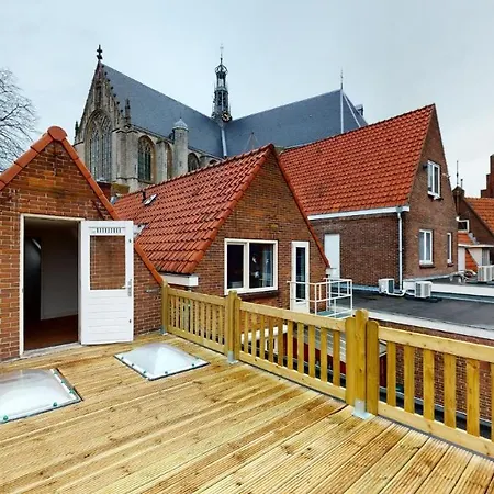 Luxury 'koorstraat' Centre Alkmaar